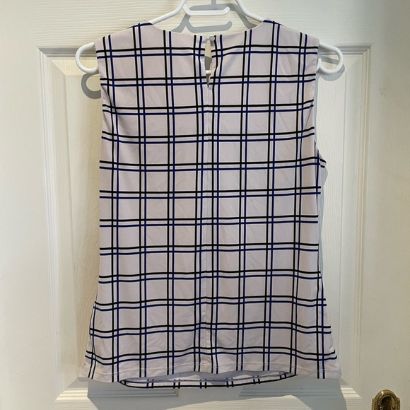 Calvin Klein blouse tank - Picture 5 of 5